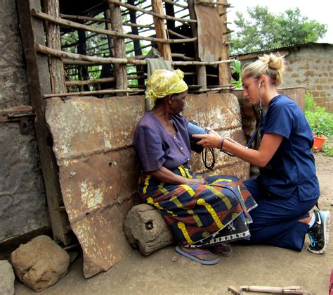 volunteer abroad for nursing students.